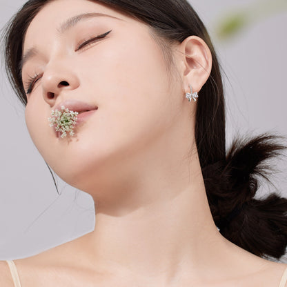 [AuraEcho]Exquisite Earrings With Heart-Shaped Bow Design