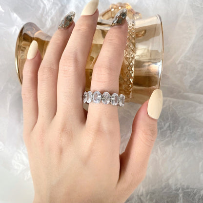 [AuraEcho]Dainty Elongated Cushion Cut Tennis Ring