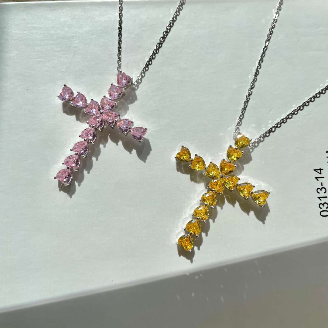 [AuraEcho]Radiant Cross Shape Necklace