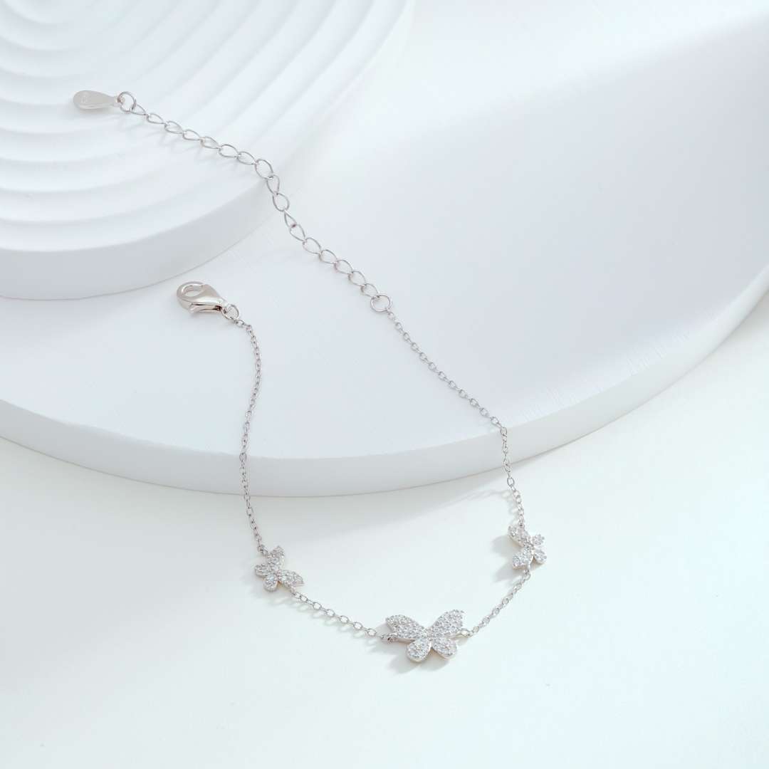 [AuraEcho]Delicate Butterfly Pendant Bracelet