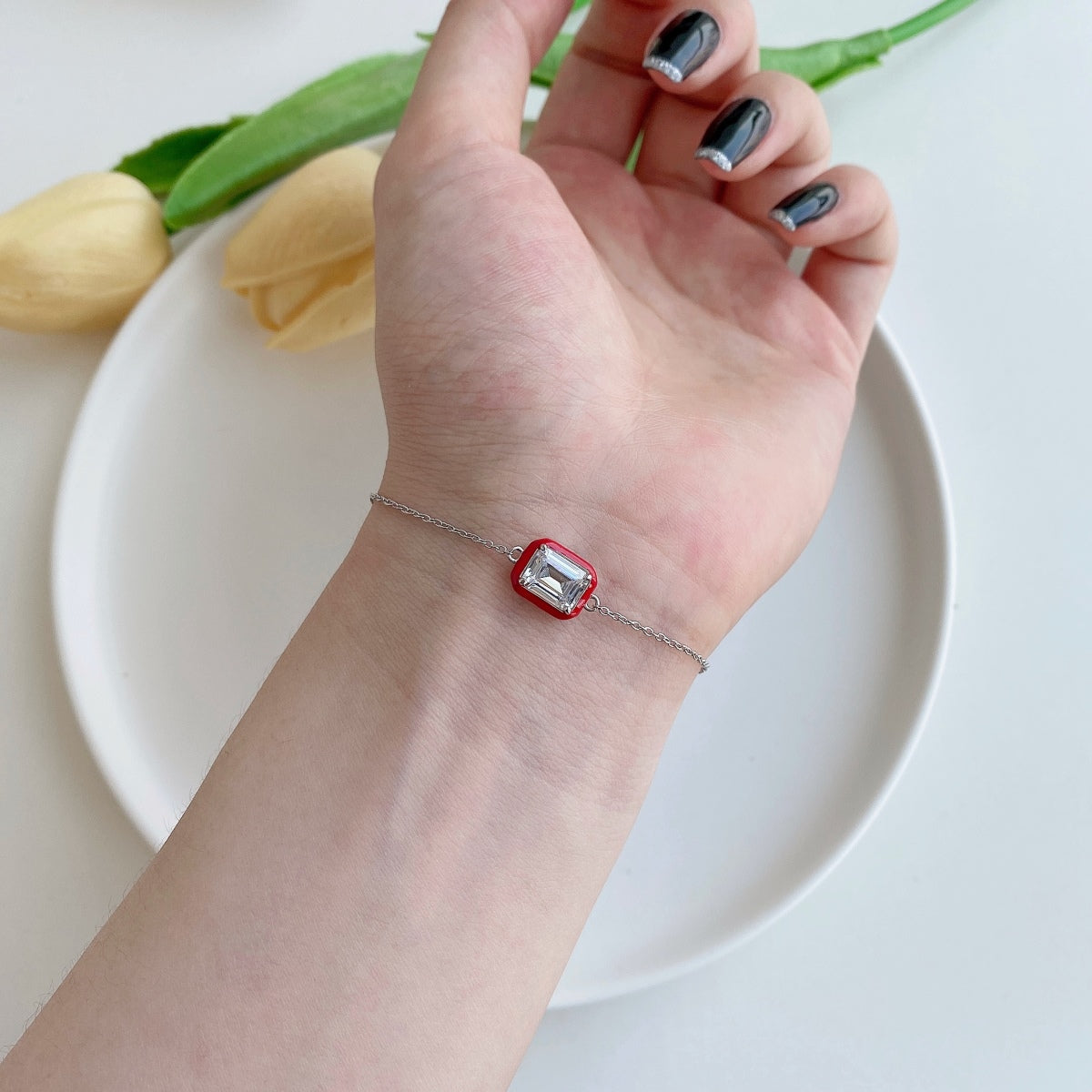 [AuraEcho]2.0 Carat Sparkling Colorful Emerald Cut Daily Bracelet