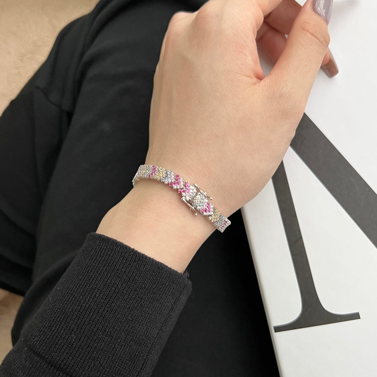 [AuraEcho]Ornate Sparkling Round Cut Party Bracelet